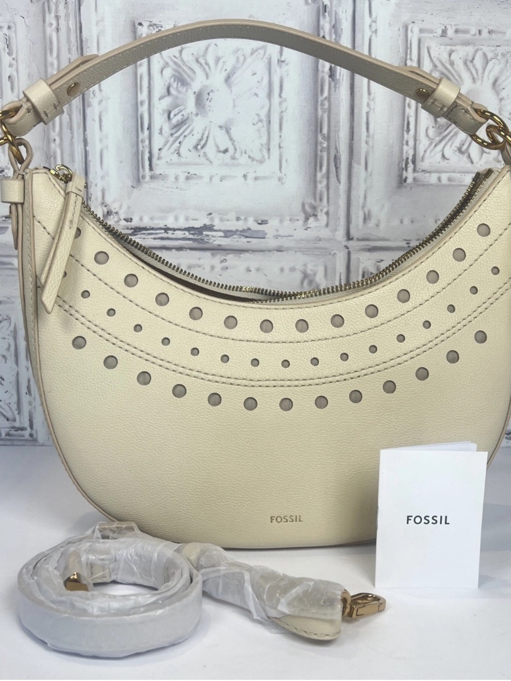 NWT Fossil Shae Leather Crescent Shoulder | Arm | Cross-Body Bag Cream - Picture 4 of 16